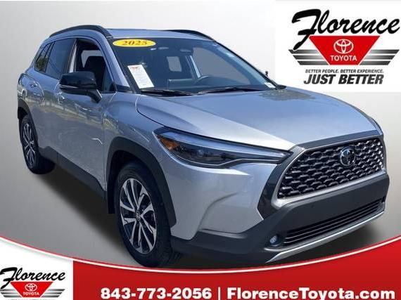 TOYOTA COROLLA CROSS 2025 7MUDAAAG2SV137124 image